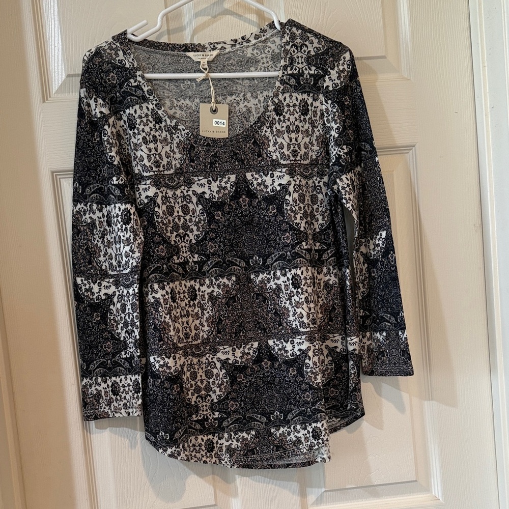 Lucky Brand Black and White Patterned Blouse NWT size medium